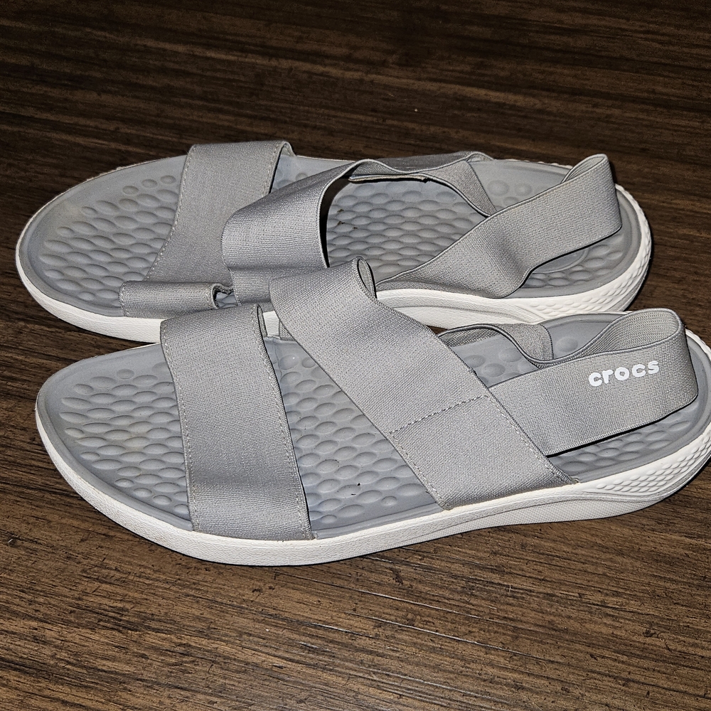 CROCS Light Gray Strappy Sandals Womens Size 9